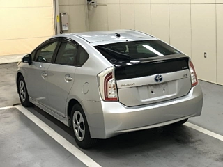 TOYOTA PRIUS 2014