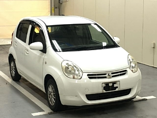 TOYOTA PASSO 2010