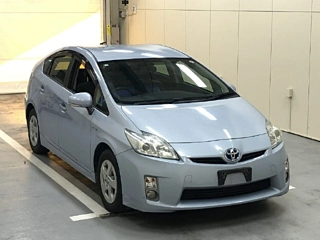 TOYOTA PRIUS 2010