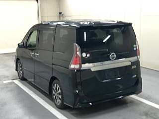 NISSAN SERENA 2018