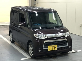 DAIHATSU TANTO 2013