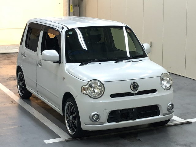 DAIHATSU MIRA 2010