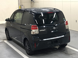 TOYOTA SPADE 2012