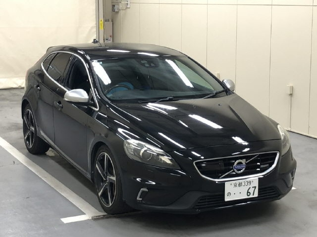 VOLVO V40 2013