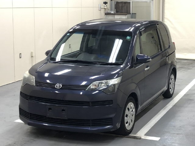 TOYOTA SPADE 2012