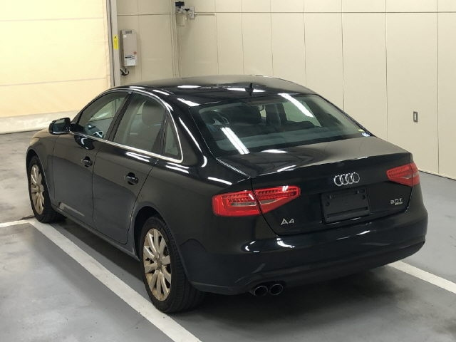 AUDI A4 2014