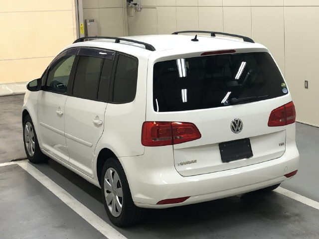 VOLKSWAGEN GOLF TOURAN 2013
