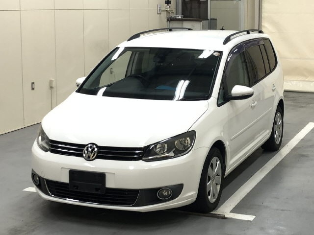 VOLKSWAGEN GOLF TOURAN 2013