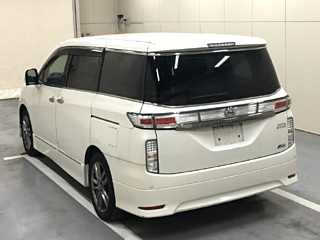 NISSAN ELGRAND 2011