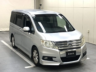 HONDA STEP WAGON 2010