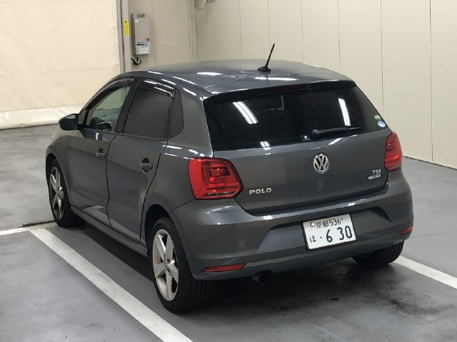 VOLKSWAGEN POLO 2017