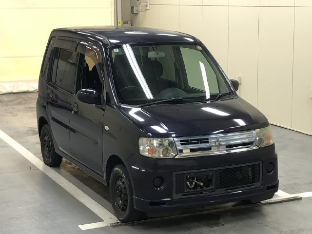 MITSUBISHI TOPPO 2012