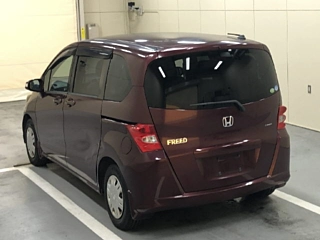 HONDA FREED 2008