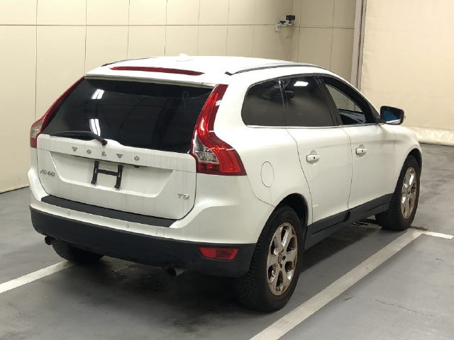 VOLVO XC60 2013