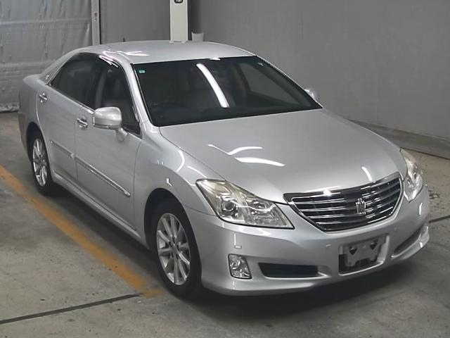 TOYOTA CROWN 2009