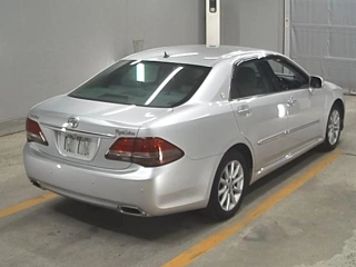 TOYOTA CROWN 2009
