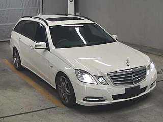 MERCEDES BENZ E CLASS WAGON 2010