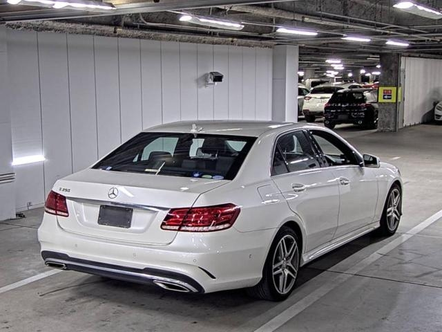 MERCEDES BENZ E CLASS 2015