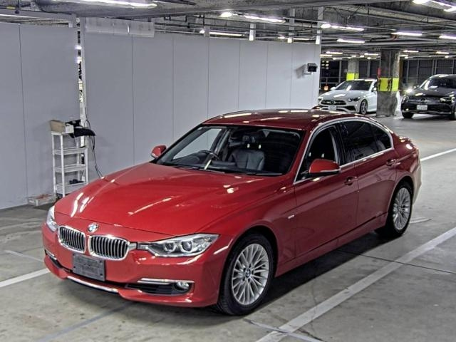 BMW 3 SERIES 2012