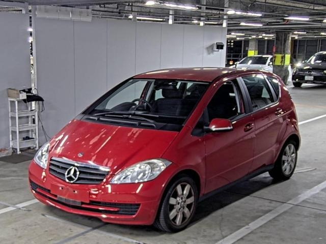 MERCEDES BENZ A CLASS 2010