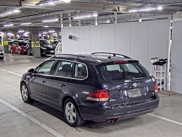 VOLKSWAGEN GOLF VARIANT 2011