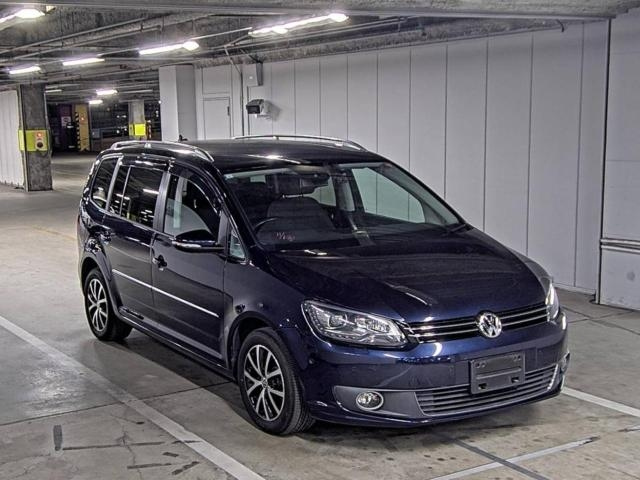 VOLKSWAGEN GOLF TOURAN 2013