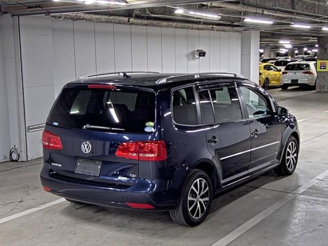 VOLKSWAGEN GOLF TOURAN 2013