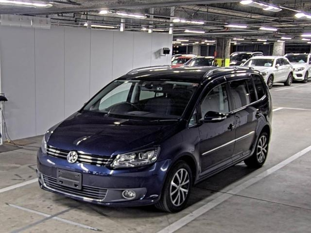 VOLKSWAGEN GOLF TOURAN 2013