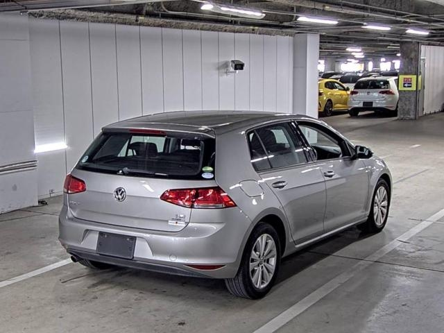 VOLKSWAGEN GOLF 2013