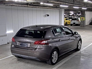 PEUGEOT 308 2015
