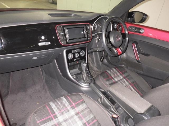 VOLKSWAGEN THE BEETLE 2016