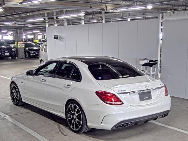 MERCEDES BENZ C CLASS 2015