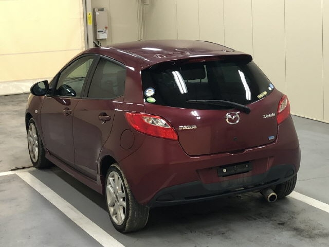 MAZDA DEMIO 2012