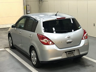 NISSAN TIIDA 2009