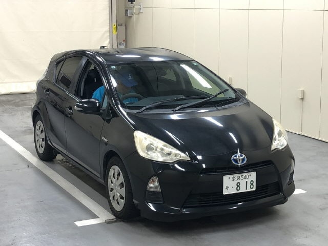 TOYOTA AQUA 2013