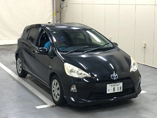 TOYOTA AQUA 2013