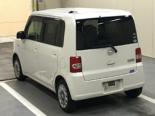 DAIHATSU MOVE CONTE 2016