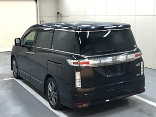 NISSAN ELGRAND 2012