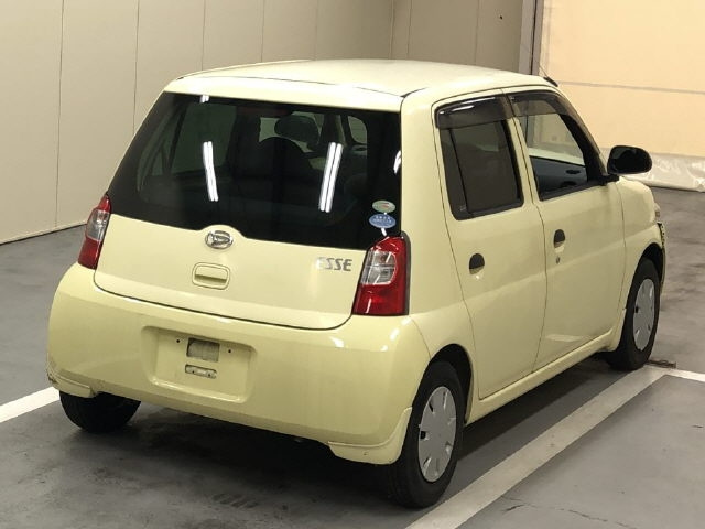 DAIHATSU ESSE 2010