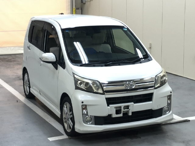 DAIHATSU MOVE 2014