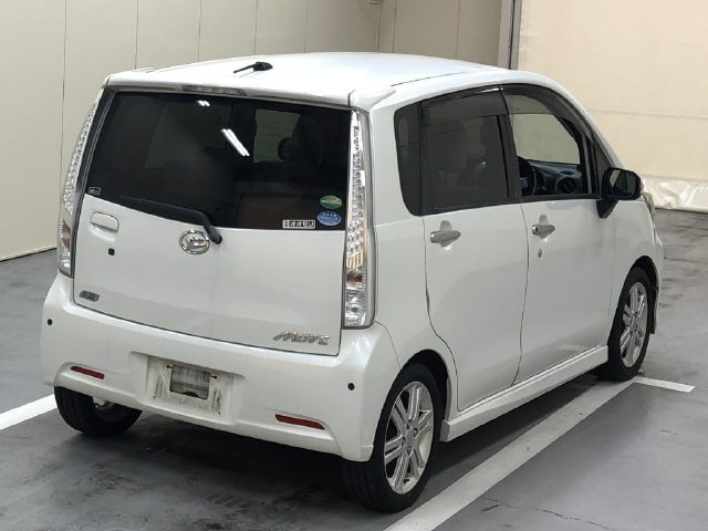 DAIHATSU MOVE 2014