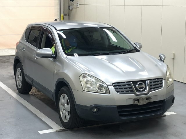 NISSAN DUALIS 2009