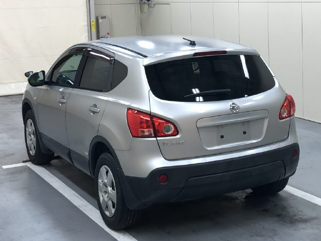 NISSAN DUALIS 2009