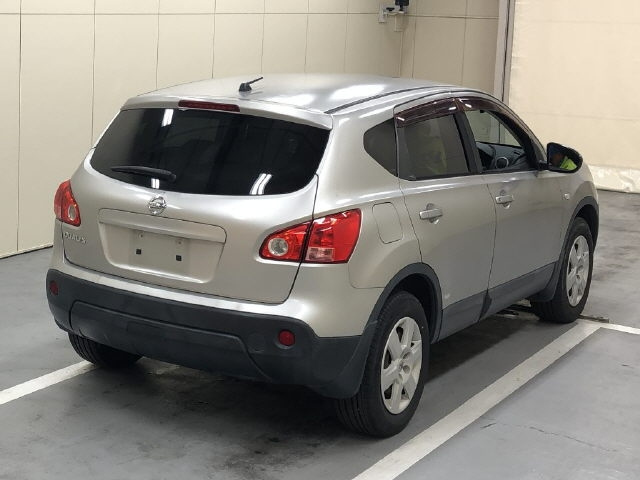 NISSAN DUALIS 2009