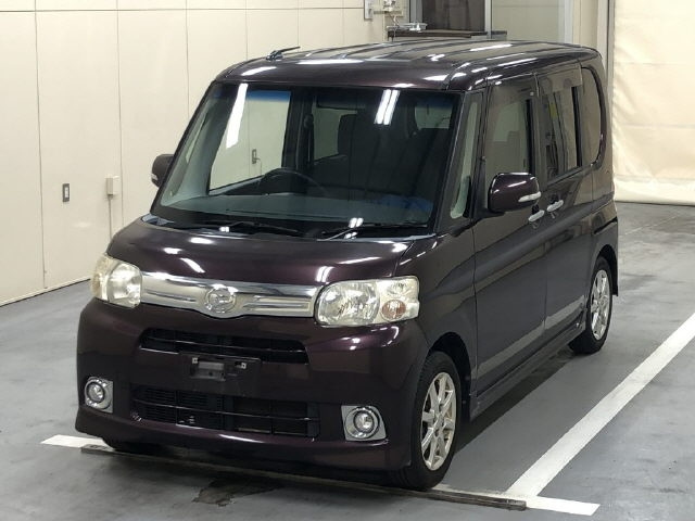 DAIHATSU TANTO 2013