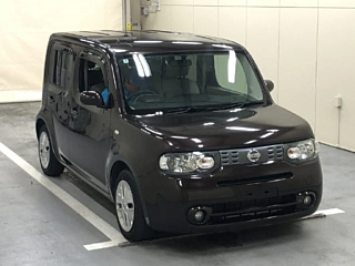 NISSAN CUBE 2010