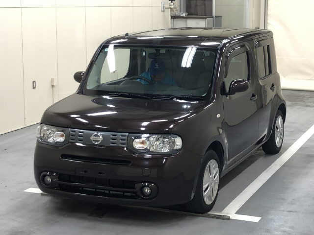 NISSAN CUBE 2010