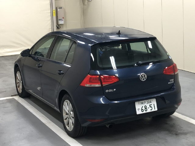 VOLKSWAGEN GOLF 2016
