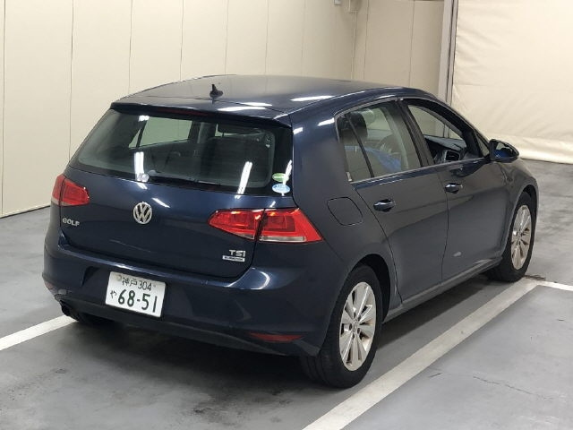 VOLKSWAGEN GOLF 2016