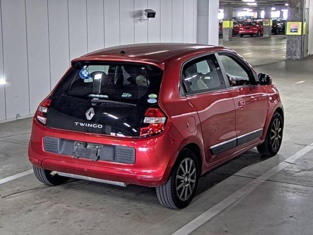 RENAULT TWINGO 2018